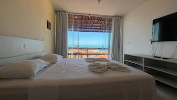 1 habitación, decoración personalizada y muebles diferentes