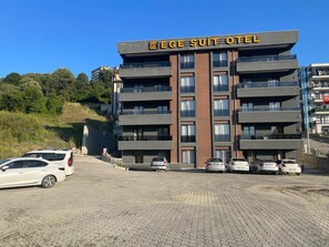 Front of property – evening/night