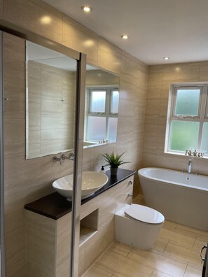 House | Bathroom
