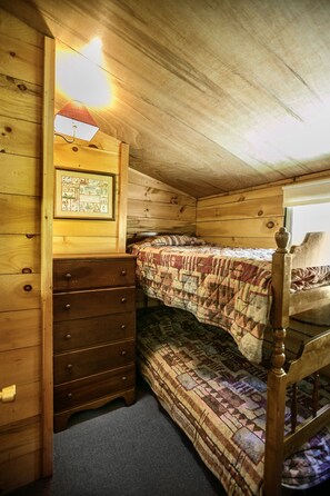 3 Schlafzimmer, Bügeleisen/Bügelbrett, Reisekinderbett, Bettwäsche