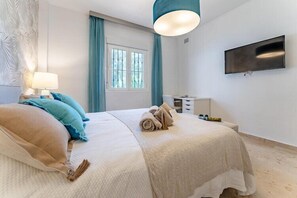 4 chambres, accès à Internet