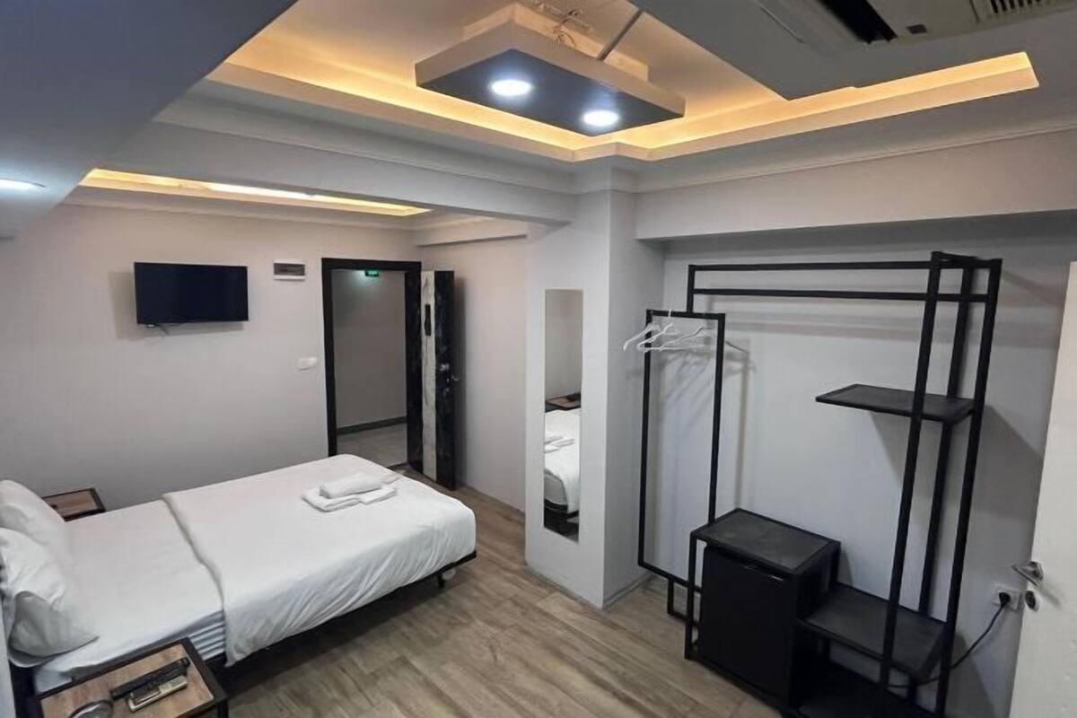 3 makuuhuonetta, minibaari, yksilöllisesti sisustettu