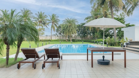 Alberca al aire libre