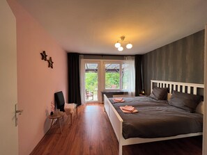 2 bedrooms, free WiFi, bed sheets