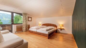 4 Schlafzimmer, WLAN, Bettwäsche