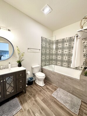 Hidden Haven | Bathroom