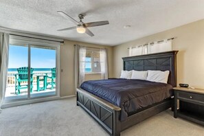 2 bedrooms, WiFi, bed sheets - Beachfront Retreat with stunning views. Family sized townhouse  (Fernandina Beach)