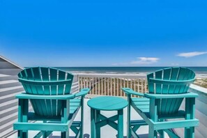 Property grounds - Beachfront Retreat with stunning views. Family sized townhouse  (Fernandina Beach)