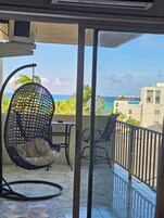 Deluxe Studio, Multiple Beds, Ocean View | Terrace/patio