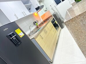 Private kitchen - Apartamento VIP a 5 Minutos de los Centros Comerciales (Ibagué)