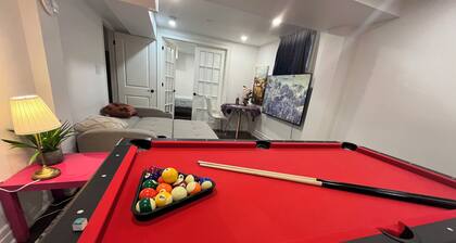 cozy1bedroom Guest suite(1queen bed+1 double Sofa bed,1floor mattress (5Guests)