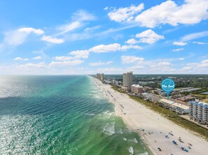 On the beach - 2bd/2.5ba Gulf Front Townhome Near Pier Park! Gulf Views! Beach Access! (Panama City Beach)