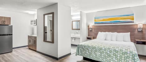 1 habitación, escritorio y espacio para trabajar con laptop
