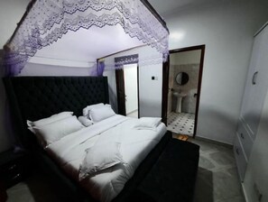 2 bedrooms, bed sheets