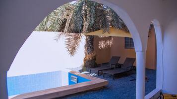 Alberca al aire libre