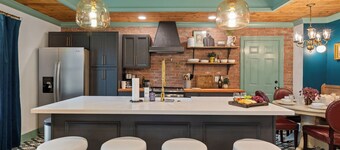 Luxury Creole Cottage - Sleeps 6 guests