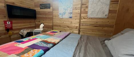 1 chambre, accès au Wi-Fi (inclus), literie fournie
