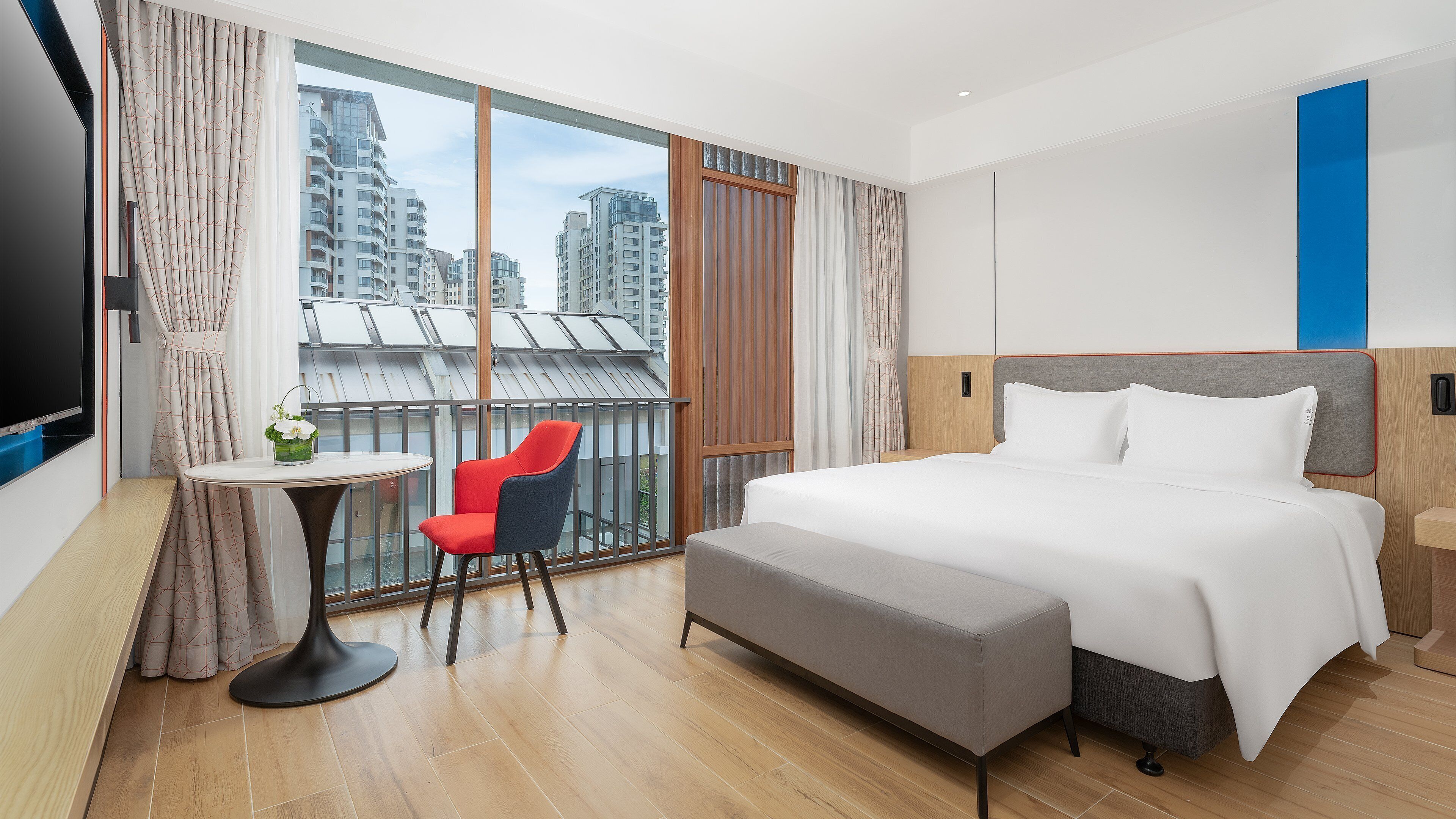 Quarto standard, 1 cama King | Roupas de cama premium, edredons de pluma