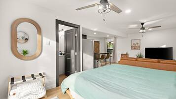 1 bedroom, iron/ironing board, free WiFi, bed sheets
