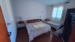 2 bedrooms, iron/ironing board - Casa Valeriana en Tilcara  (Tilcara)