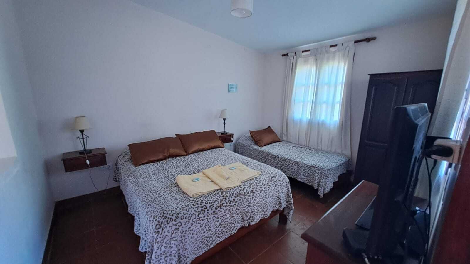 2 habitaciones, tabla de planchar con plancha y wifi 