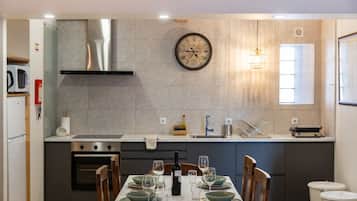 Microwave, oven, stovetop, electric kettle