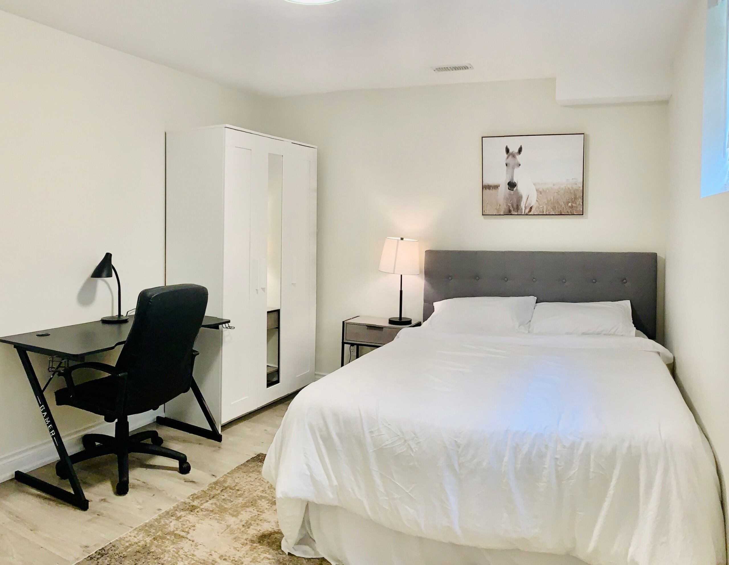 3 chambres, coffres-forts dans les chambres, bureau, Wi-Fi