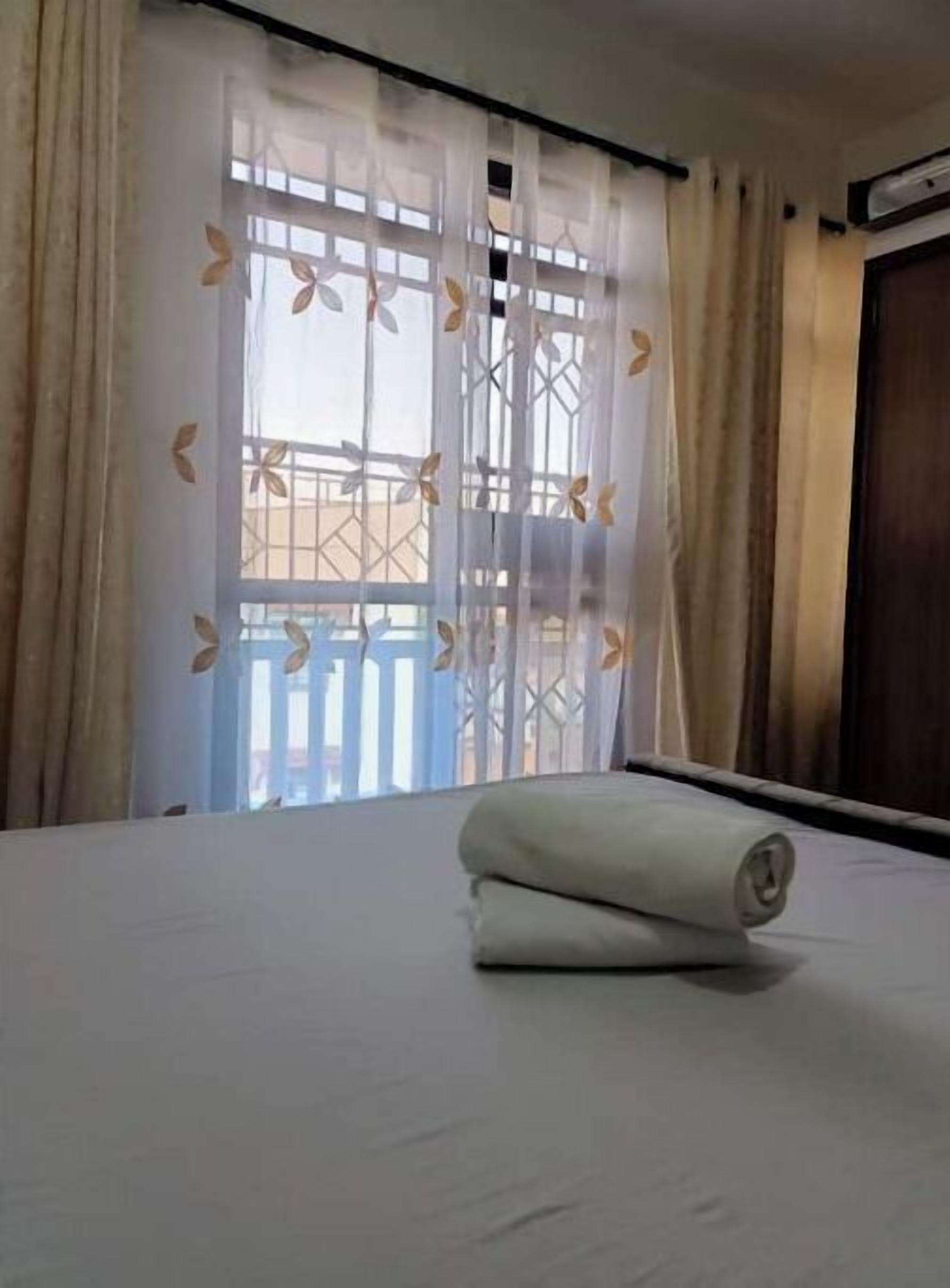 1 bedroom, iron/ironing board, WiFi