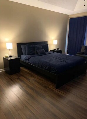 3 Schlafzimmer, Bügeleisen/Bügelbrett, WLAN, Bettwäsche