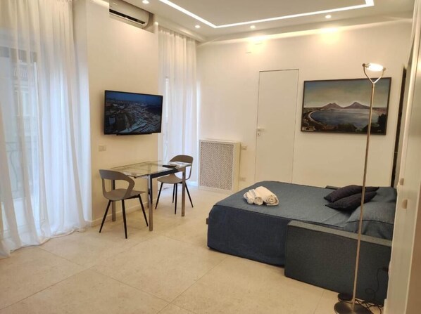 1 chambre, literie fournie