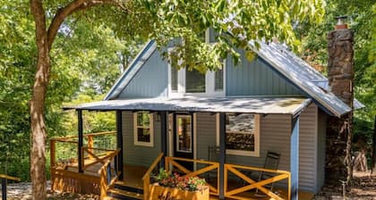 Pet-Friendly Chalet-Scenic Newton County, Harrison, Buffalo Nat'l River