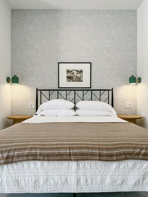 1 bedroom, iron/ironing board, free WiFi, bed sheets - Curated studio close to ACU (Abilene)
