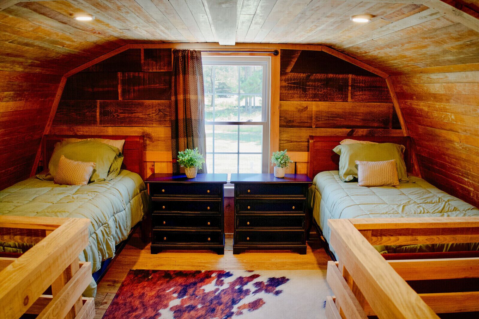 1 bedroom, in-room safe, free WiFi, bed sheets