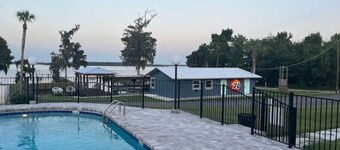 Waterview Efficiency Cottage