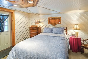 2 Schlafzimmer, Schreibtisch, Bügeleisen/Bügelbrett, Internetzugang