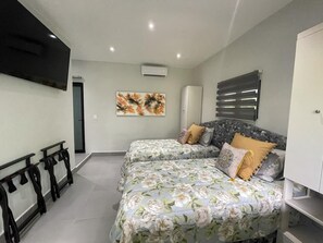 1 quarto, ferros/tábuas de passar roupa, Wi-Fi, roupa de cama