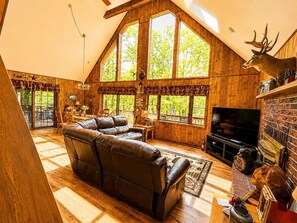 Smart TV, fireplace, video games