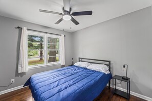 3 slaapkamers, een kluis op de kamer, een strijkplank/strijkijzer