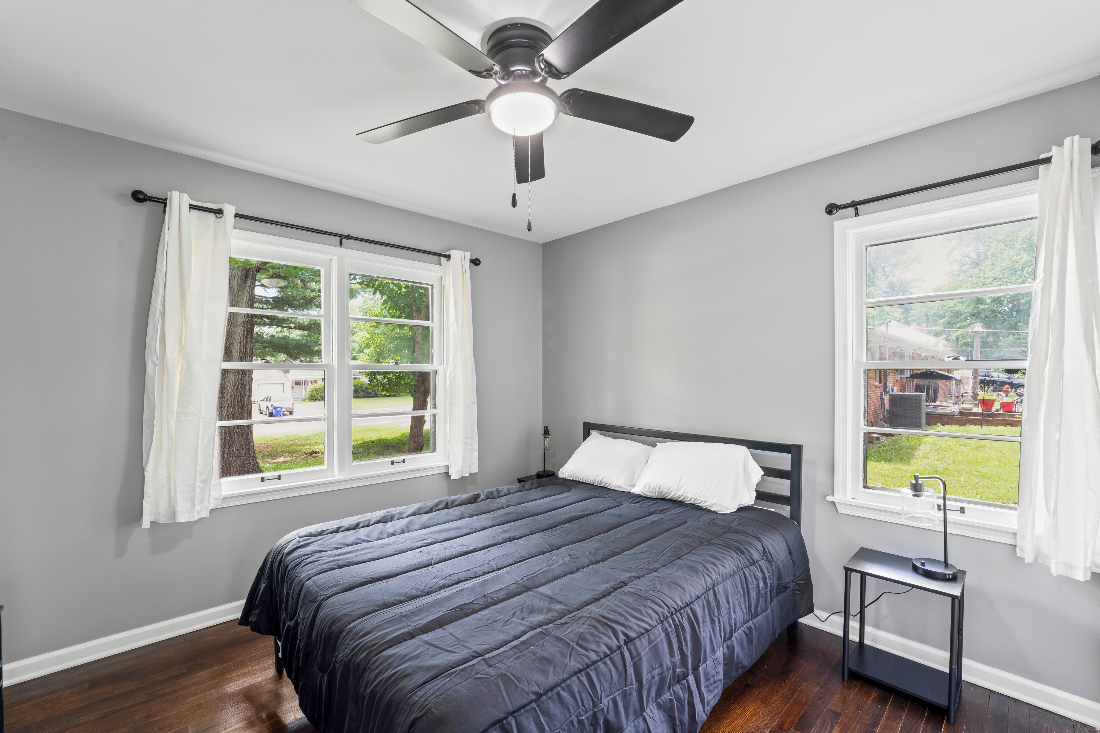 3 多间卧室、客房内保险箱、熨斗/熨衣板、免费 WiFi