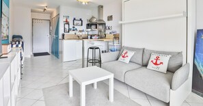 Téléviseur, lecteur de DVD