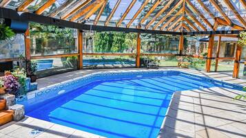 Piscine couverte