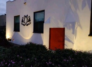 Exterior detail - Lotus House, walkable! coffee, restaurants, breweries. Near Zoo/Beaches! (San Diego)