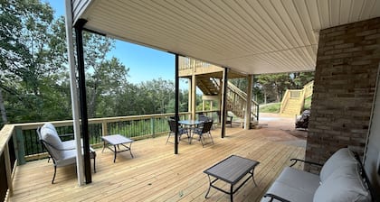 The Bear Cave - Jasper GA