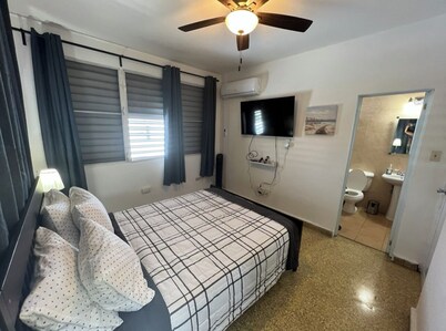 Spacious San Juan Full Floor Apartment