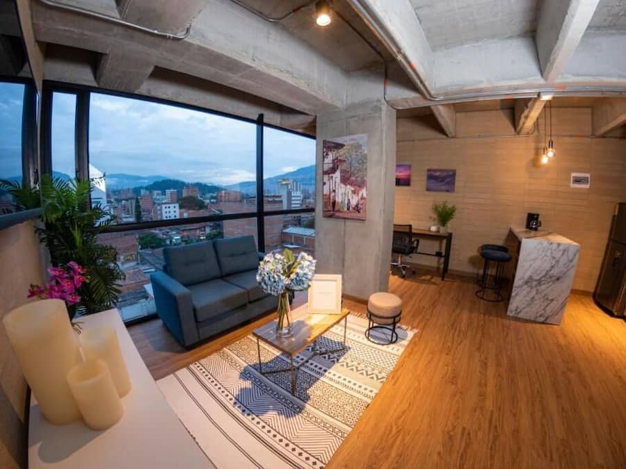 Comfort Apartment | Living area | Flat-screen TV