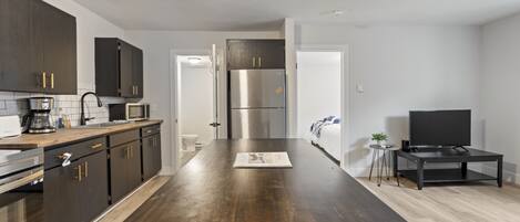 1 多间卧室、WiFi、床单