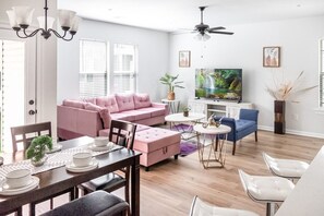 Smart TV - La Vida Loca Stay in Baton Rouge near LSU - BC1011 (Baton Rouge)