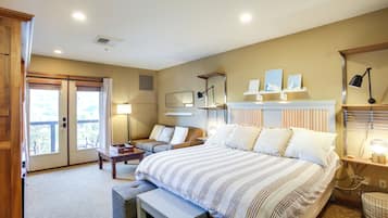 Desk, internet, bed sheets