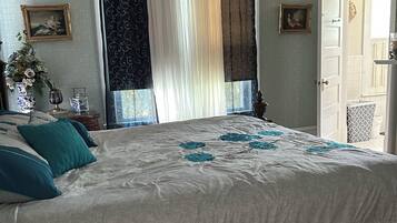 Habitación de lujo | 1 habitación, tabla de planchar con plancha y cunas gratuitas