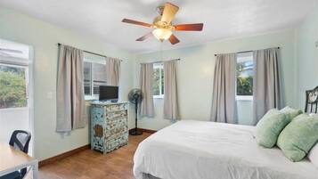2 bedrooms, WiFi, bed sheets